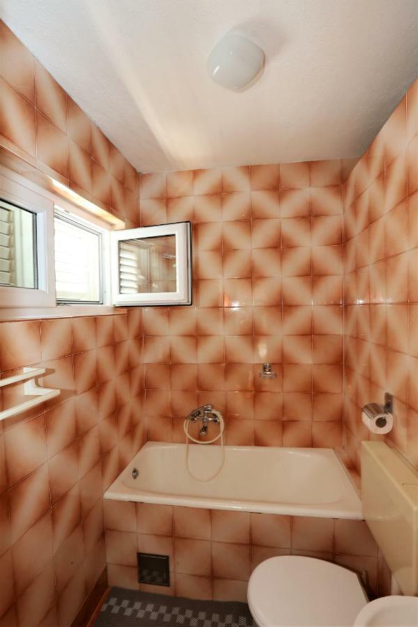 Apartmani Vinko บาชกาโวดา ภายนอก รูปภาพ